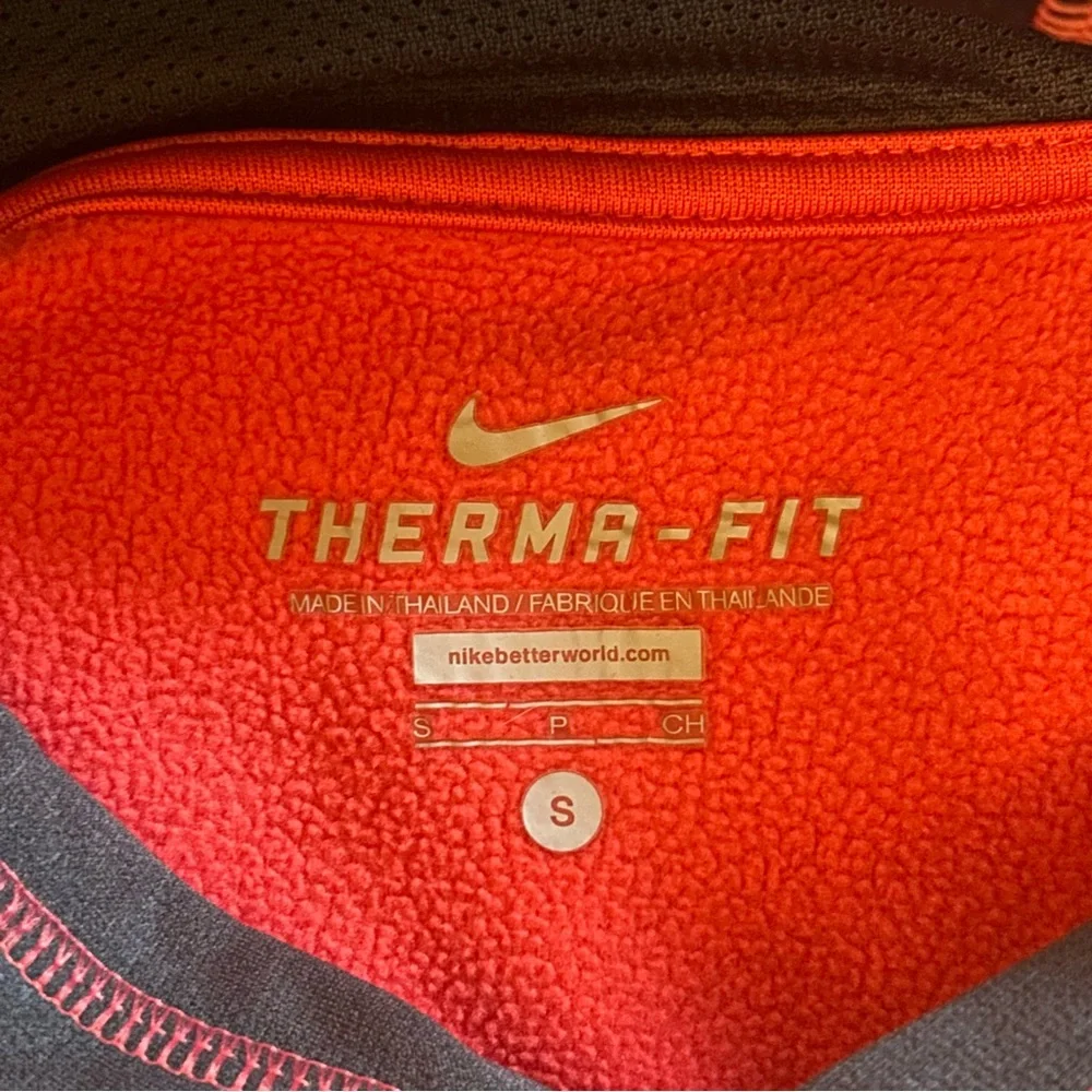 Nike stay warm
